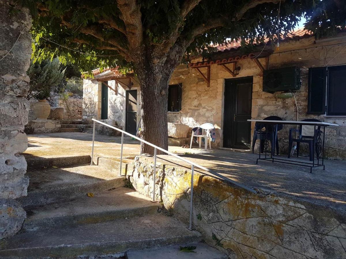 Vila Liotrivi Olive Press Volímai Exteriér fotografie