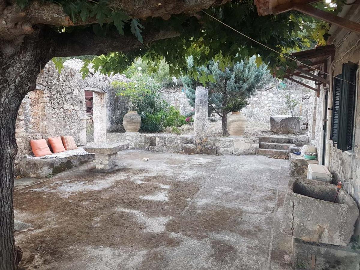 Vila Liotrivi Olive Press Volímai Exteriér fotografie